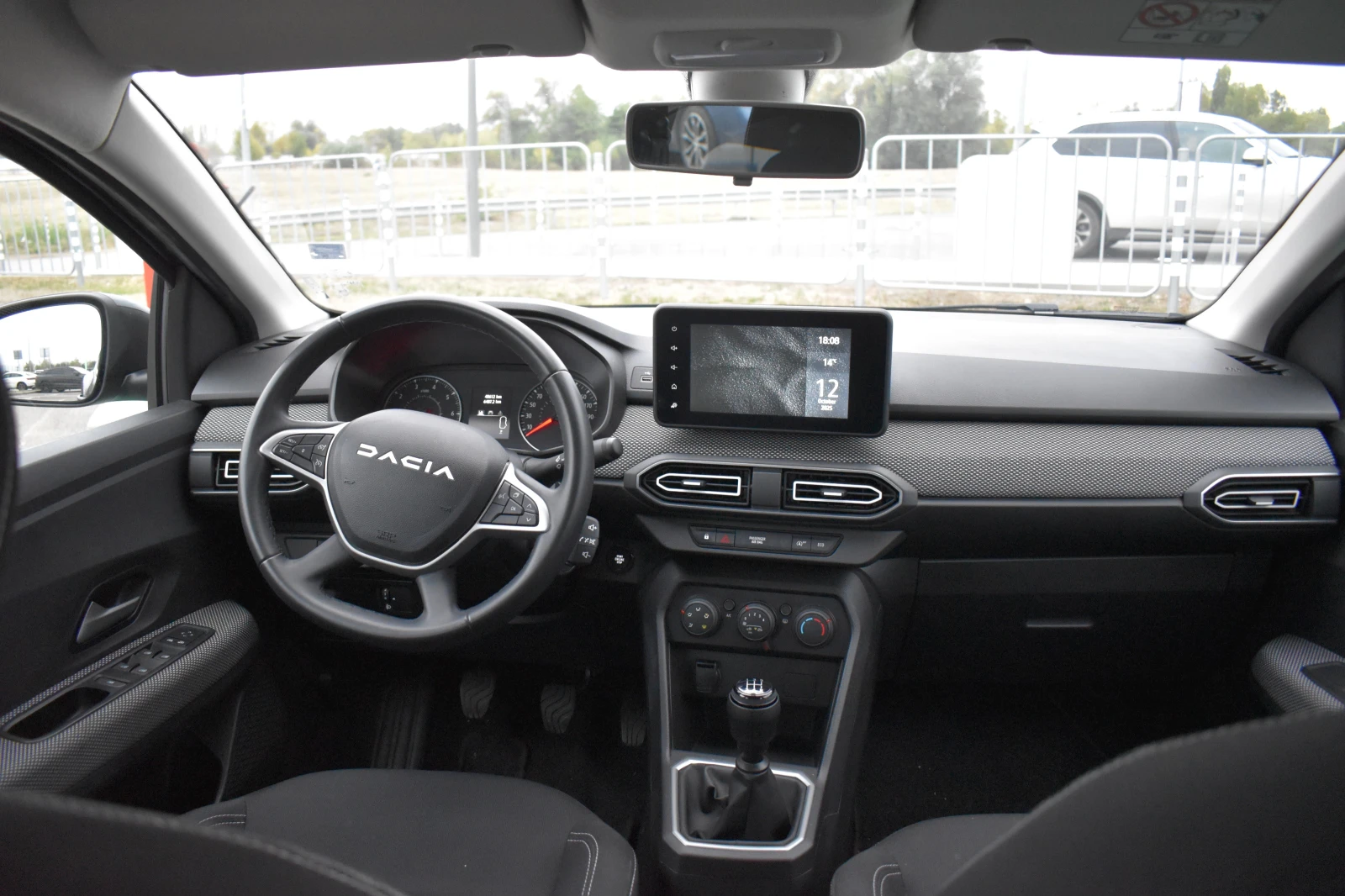 Dacia Logan 1.0i - ГАРАНЦИОНЕН - изображение 6 | Auto.bg Dacia Logan 1.0i - ГАРАНЦИОНЕН - изображение 6