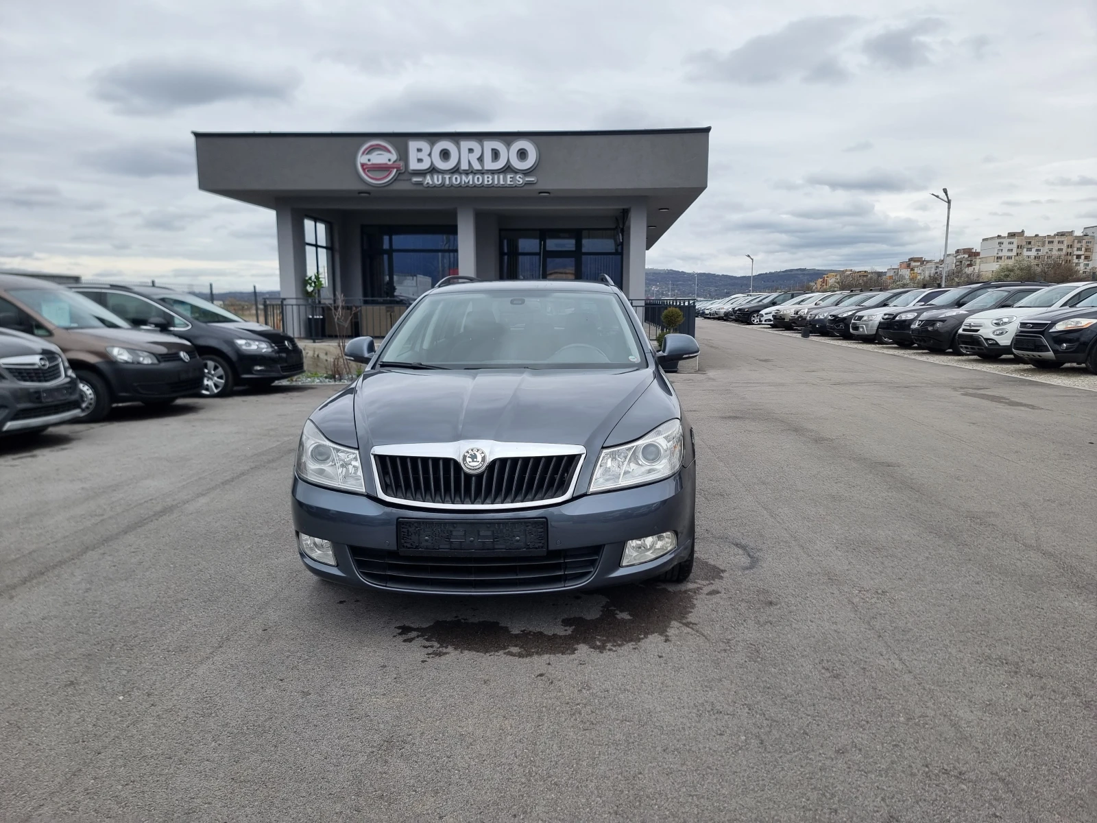 Skoda Octavia 2.0TDI | Auto.bg — изображение 1 Skoda Octavia 2.0TDI | Auto.bg — изображение 1