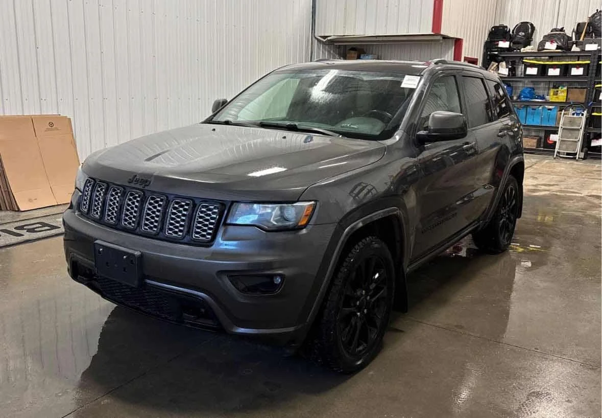 Jeep Grand cherokee * Altitude * CARFAX * ЦЕНА ДО БГ | Auto.bg — изображение 1 Jeep Grand cherokee * Altitude * CARFAX * ЦЕНА ДО БГ | Auto.bg — изображение 1