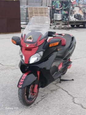 Suzuki An Burgman 650