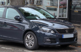     Peugeot 308 1.5 bluehdi ~11 .