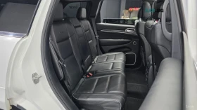Jeep Grand cherokee SUMMIT* 3.6* 4X4* DISTRONIC* HARMAN* ОБДУХ* ПАНО* | Auto.bg — изображение 6 Jeep Grand cherokee SUMMIT* 3.6* 4X4* DISTRONIC* HARMAN* ОБДУХ* ПАНО* | Auto.bg — изображение 6