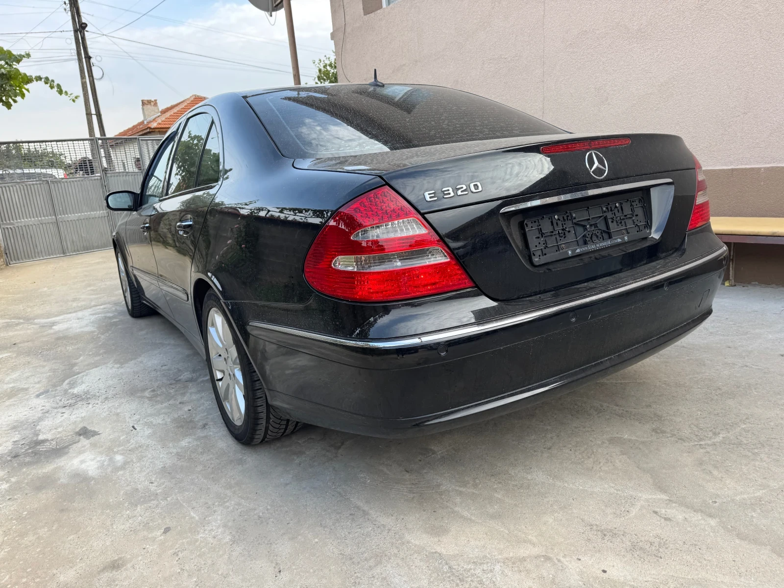 Mercedes-Benz E 320 320cdi - изображение 6 | Auto.bg Mercedes-Benz E 320 320cdi - изображение 6