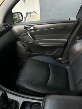Mercedes-Benz C 220 undefined | Auto.bg — изображение 4 Mercedes-Benz C 220 undefined | Auto.bg — изображение 4