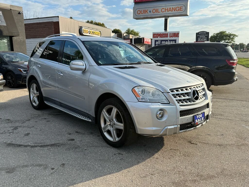 Mercedes-Benz ML 550 * АВТО КРЕДИТ* ЦЕНА ДО БГ * СЕРВИЗНА ИСТОРИЯ *  - изображение 3 | Auto.bg Mercedes-Benz ML 550 * АВТО КРЕДИТ* ЦЕНА ДО БГ * СЕРВИЗНА ИСТОРИЯ *  - изображение 3