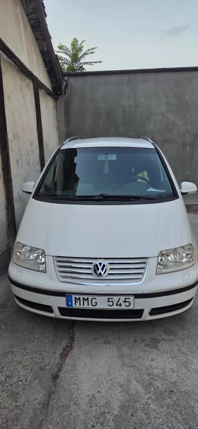 Снимка VW Sharan