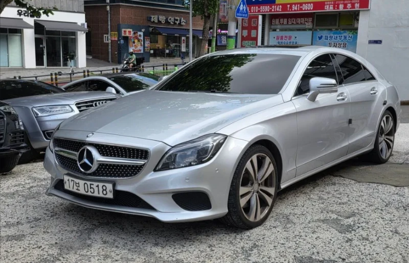 Mercedes-Benz CLS 350 * АвтоКредит* (ЦЕНА ДО БГ) - 12900 € / 25230.21 лв. - 66046197 1 | Car24.bg Mercedes-Benz CLS 350 * АвтоКредит* (ЦЕНА ДО БГ) - 12900 € / 25230.21 лв. - 66046197 1