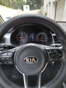Kia Stonic 1.4 бензин газ | Auto.bg — изображение 9 Kia Stonic 1.4 бензин газ | Auto.bg — изображение 9