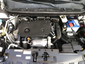 Peugeot 308 1.5 Blue/Hdi;:Allure:;S&S;:130kc::158399kmРЕАЛНИ!! - 7580 € / 14825.19 лв. - 24978325 17 | Car24.bg Peugeot 308 1.5 Blue/Hdi;:Allure:;S&S;:130kc::158399kmРЕАЛНИ!! - 7580 € / 14825.19 лв. - 24978325 17