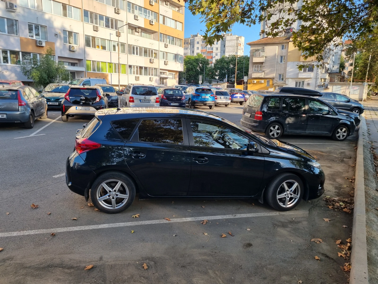 Toyota Auris 1.6 Luna Бензин - Газ - изображение 4 | Auto.bg Toyota Auris 1.6 Luna Бензин - Газ - изображение 4