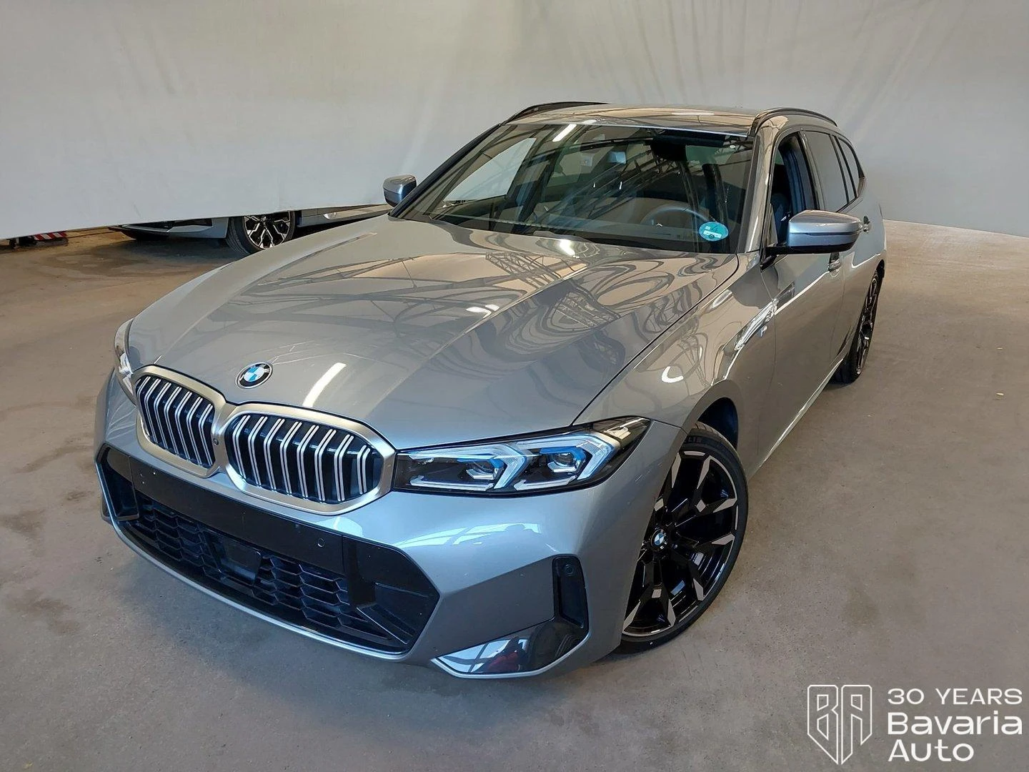 BMW 320 d xDrive Touring Sportautomatic | Auto.bg — изображение 1 BMW 320 d xDrive Touring Sportautomatic | Auto.bg — изображение 1