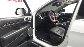 Jeep Grand cherokee SUMMIT FULL| ВЪЗДУШНО ОКАЧВАНЕ| ПАНО| ОБДУХ| ПОДГР | Auto.bg — изображение 6 Jeep Grand cherokee SUMMIT FULL| ВЪЗДУШНО ОКАЧВАНЕ| ПАНО| ОБДУХ| ПОДГР | Auto.bg — изображение 6