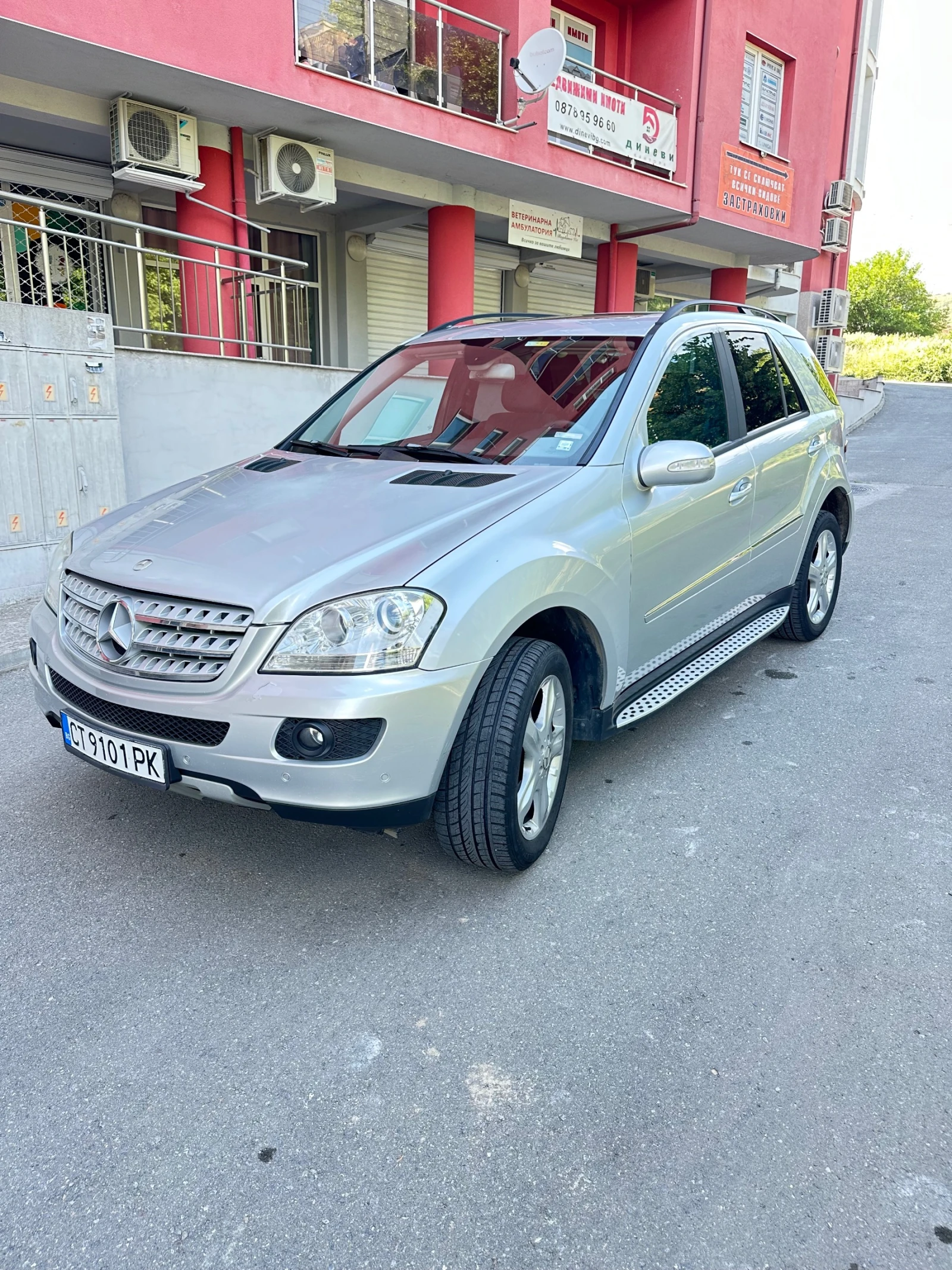 Mercedes-Benz ML 320 undefined | Auto.bg — изображение 1 Mercedes-Benz ML 320 undefined | Auto.bg — изображение 1