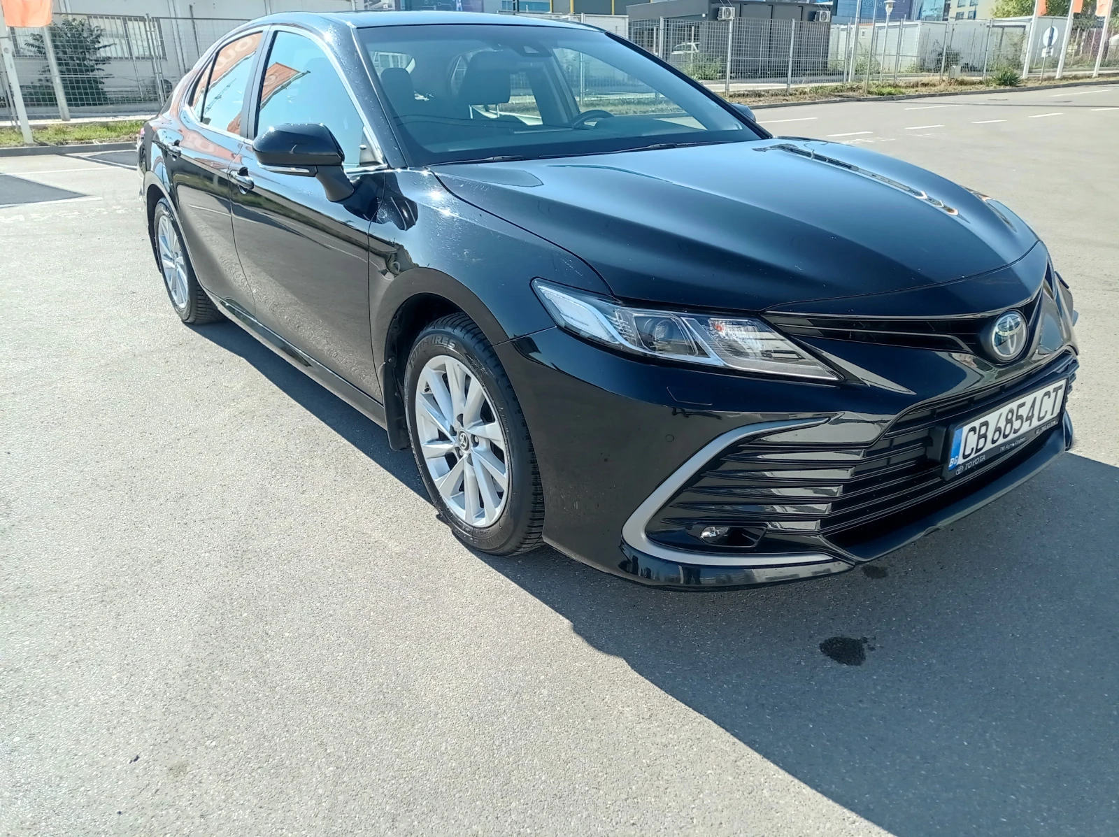 Toyota Camry 2.5 HYBRID - изображение 2 | Auto.bg Toyota Camry 2.5 HYBRID - изображение 2