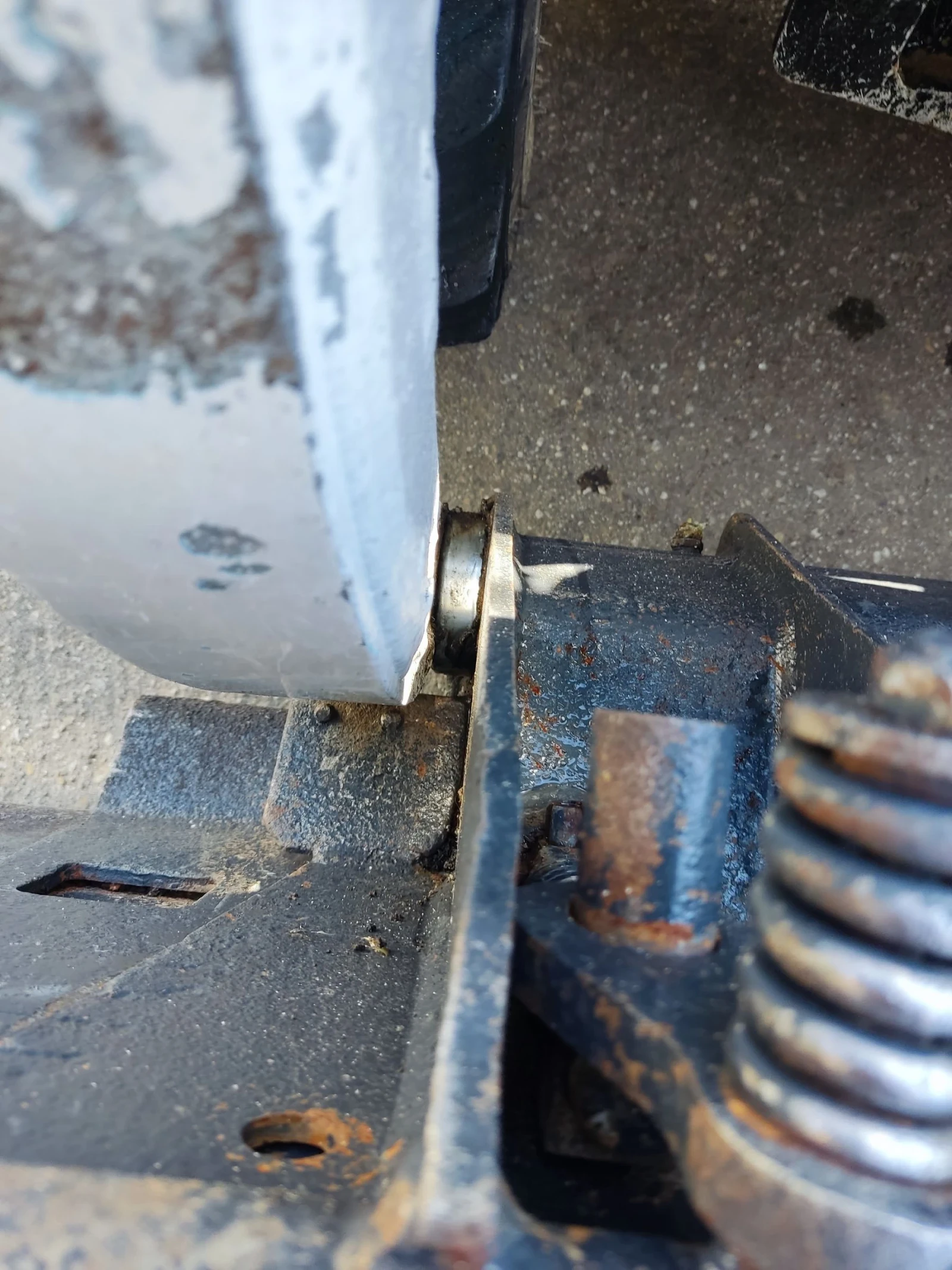 Мини челни товарачи Bobcat S 130 - изображение 7 | Auto.bg Мини челни товарачи Bobcat S 130 - изображение 7