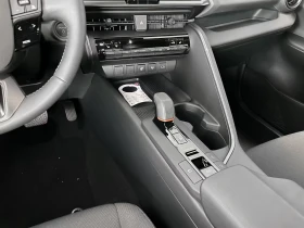 Toyota C-HR 1.8/EU6d/HYBRID/4x2/TEAMD/CAM/171D - 59999 лв. / 30677.00 € - 29574737 12 | Car24.bg Toyota C-HR 1.8/EU6d/HYBRID/4x2/TEAMD/CAM/171D - 59999 лв. / 30677.00 € - 29574737 12