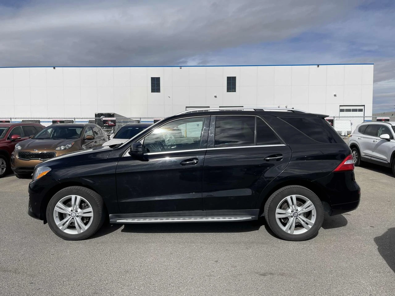 Mercedes-Benz ML 350 Bluetech* 360* двойна панорама* подгрев - изображение 2 | Auto.bg Mercedes-Benz ML 350 Bluetech* 360* двойна панорама* подгрев - изображение 2