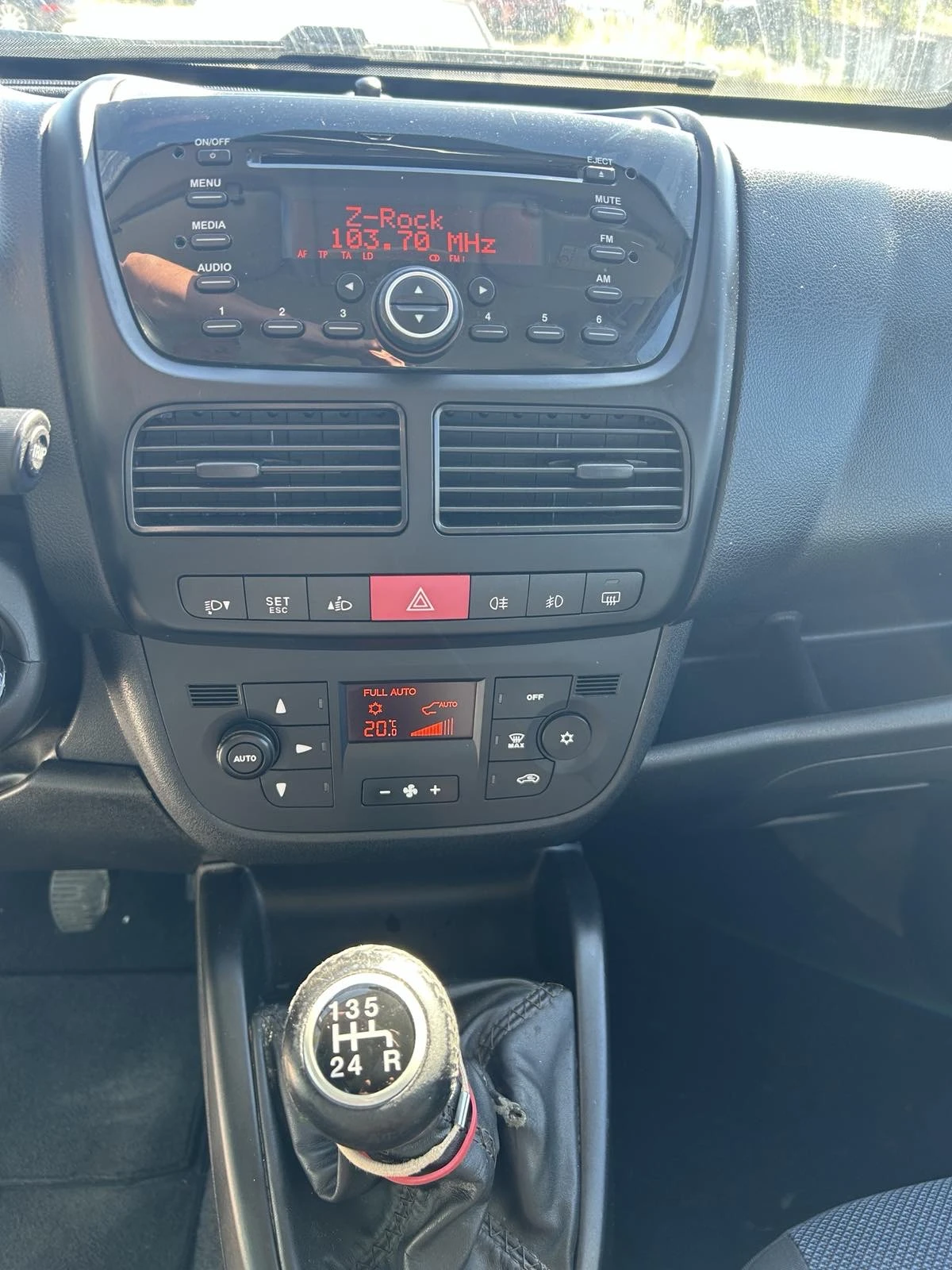 Opel Combo  - изображение 8 | Auto.bg Opel Combo  - изображение 8