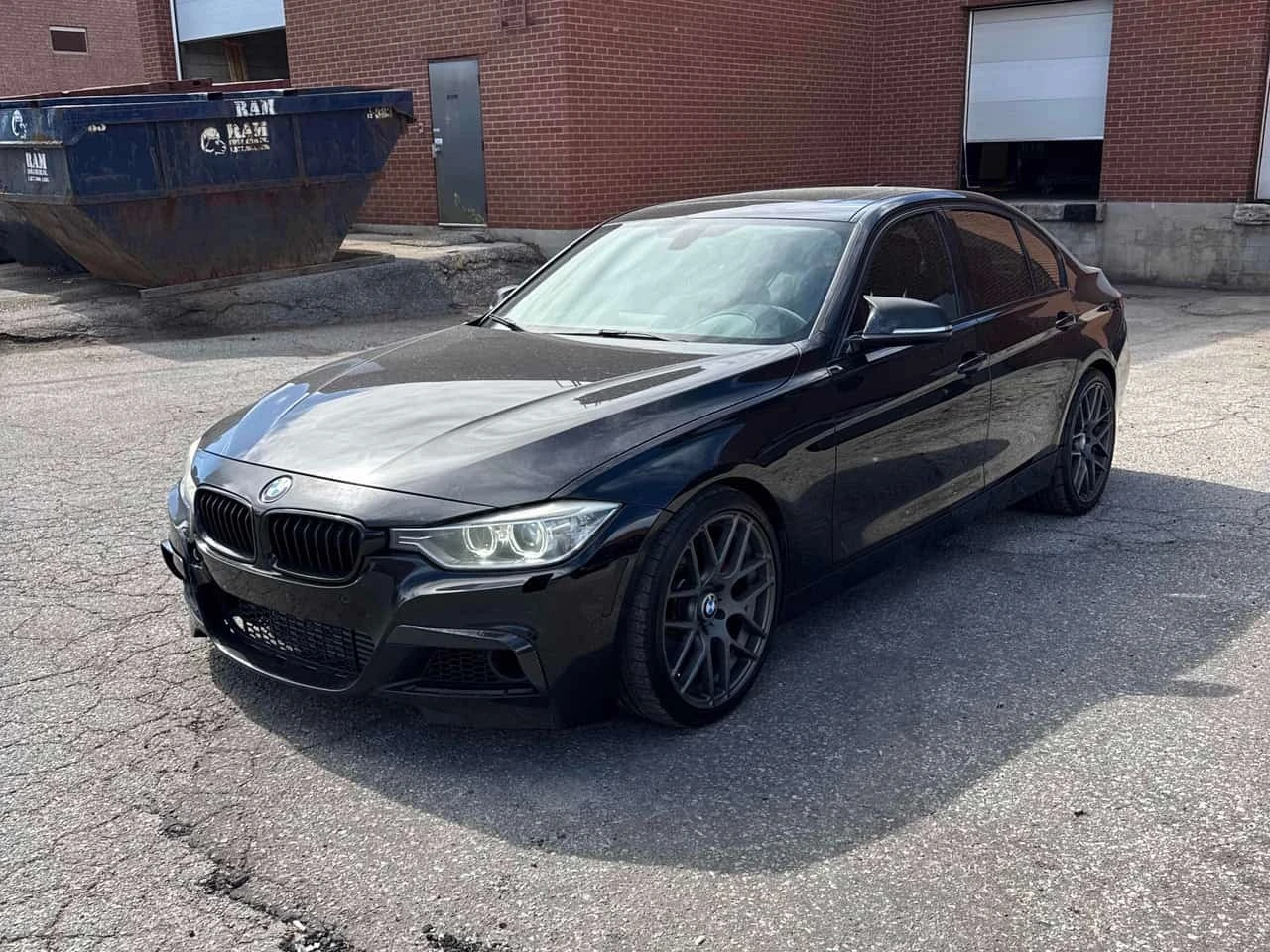 BMW 335 * CARFAX * ОПЦИЯ ЗА ФИНАНСИРАНЕ | Auto.bg — изображение 1 BMW 335 * CARFAX * ОПЦИЯ ЗА ФИНАНСИРАНЕ | Auto.bg — изображение 1