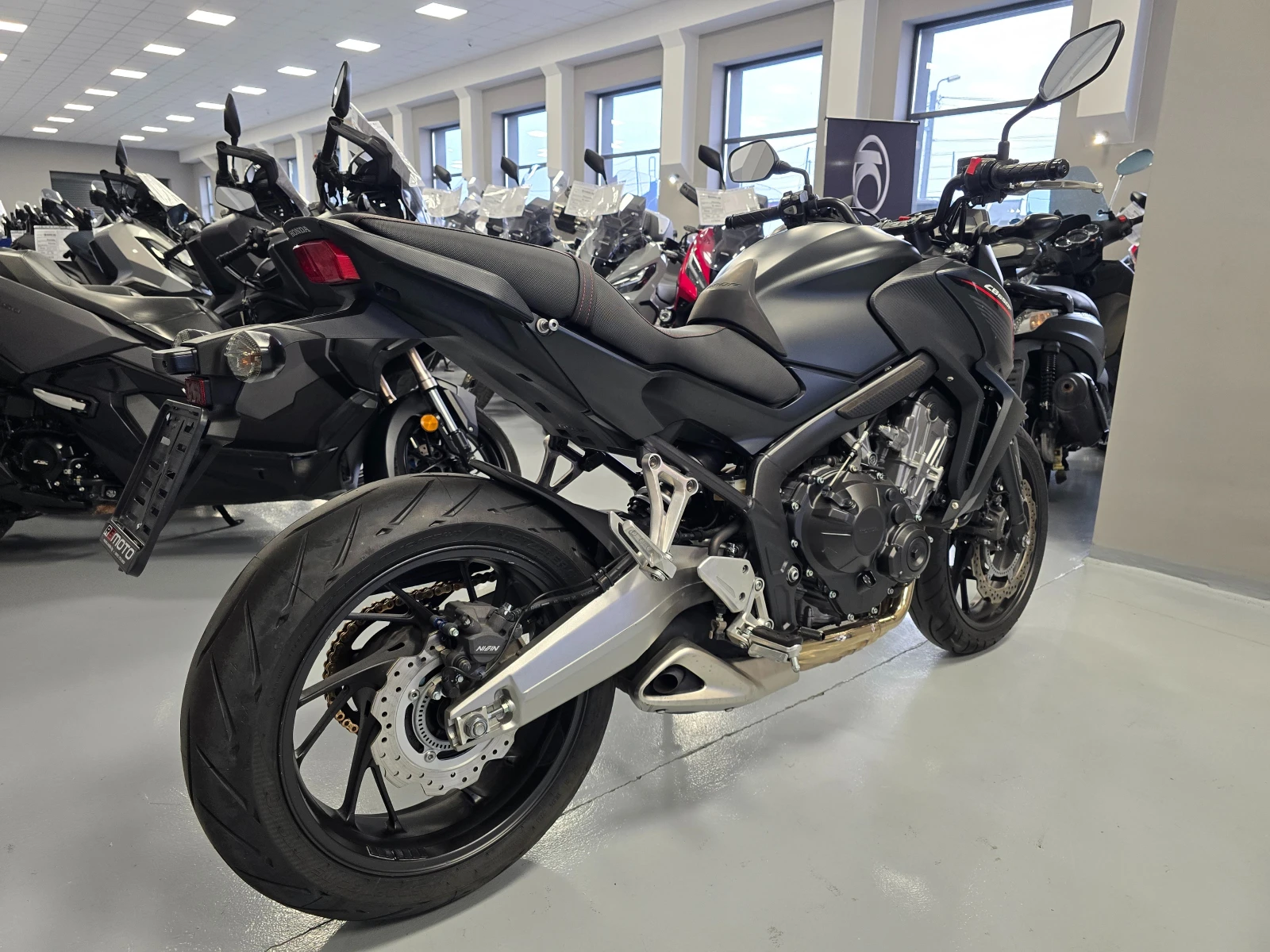 Honda Cb 650F, ABS, 2015г. - изображение 5 | Auto.bg Honda Cb 650F, ABS, 2015г. - изображение 5
