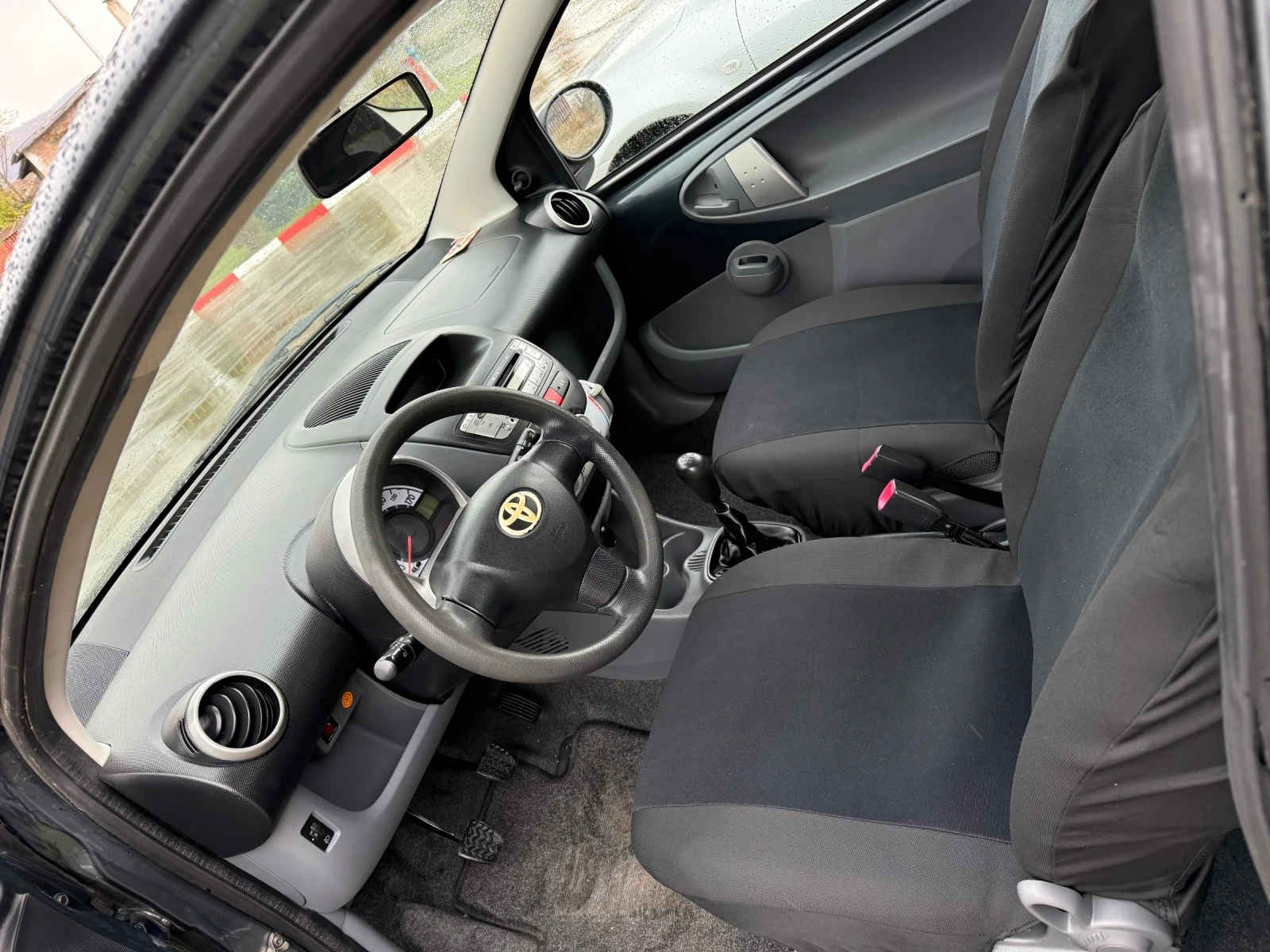 Toyota Aygo 1.0 VVTI-климатик - изображение 7 | Auto.bg Toyota Aygo 1.0 VVTI-климатик - изображение 7