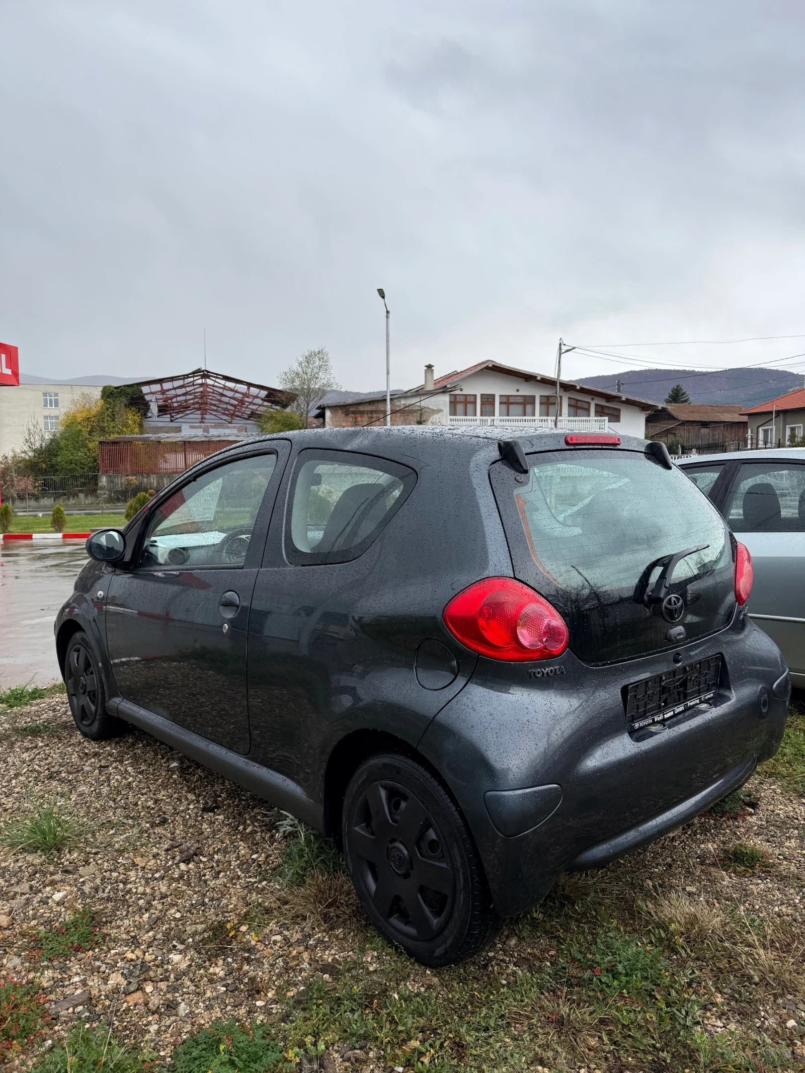 Toyota Aygo 1.0 VVTI-климатик - изображение 5 | Auto.bg Toyota Aygo 1.0 VVTI-климатик - изображение 5