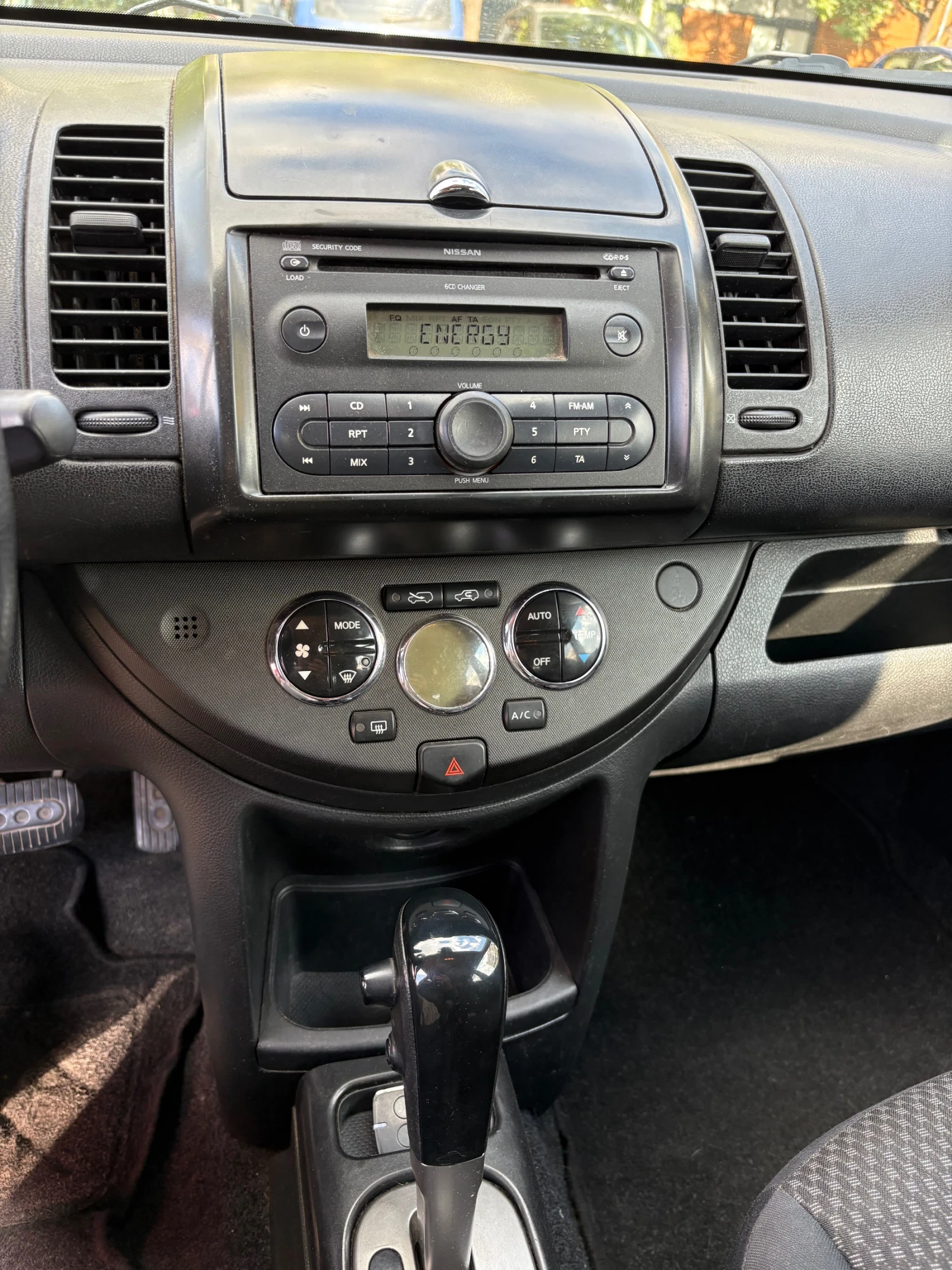 Nissan Note 1.6 AUT LPG - изображение 10 | Auto.bg Nissan Note 1.6 AUT LPG - изображение 10