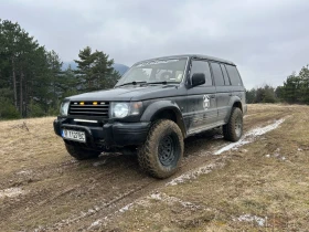 Mitsubishi Pajero 2.5 - 2500 € / 4889.57 лв. - 50025565 2 | Car24.bg Mitsubishi Pajero 2.5 - 2500 € / 4889.57 лв. - 50025565 2