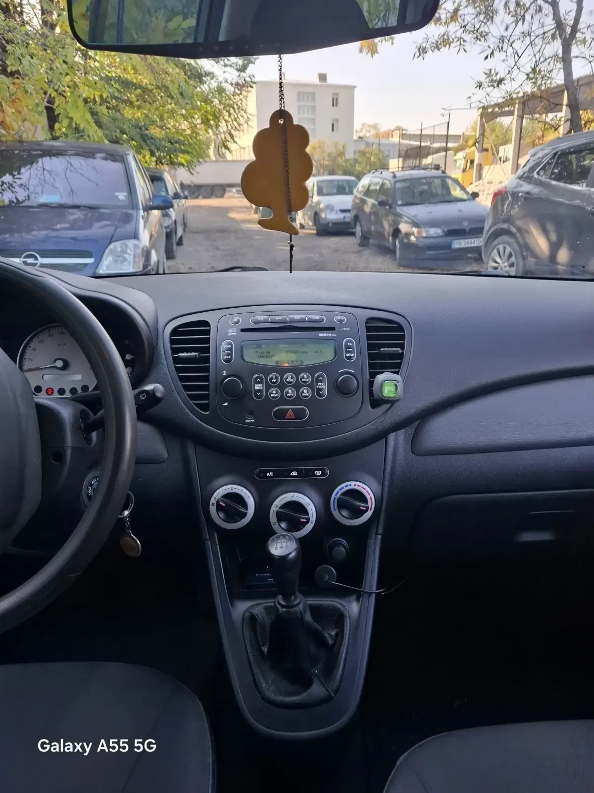 Hyundai I10 1.1 - изображение 10 | Auto.bg Hyundai I10 1.1 - изображение 10