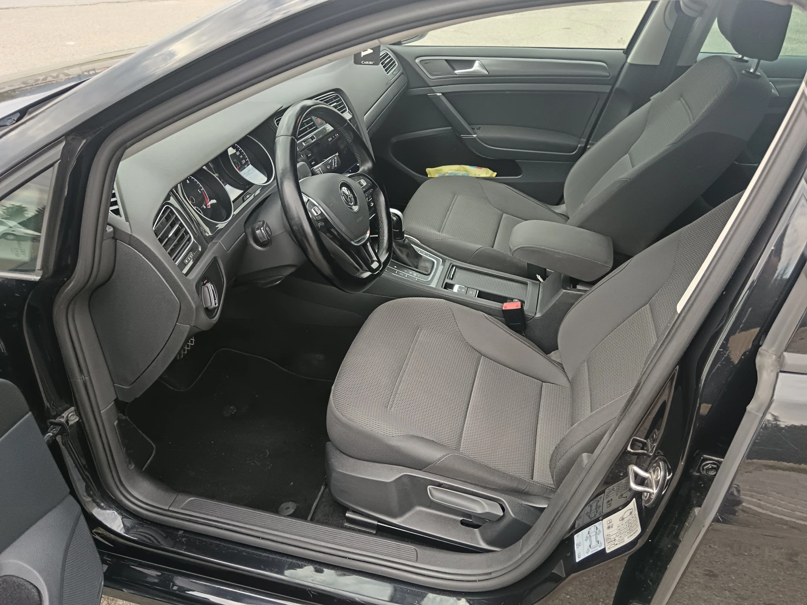 VW Golf MK 7.5 Facelift/2.0 TDI 150 к.с/DSG/Full LED/AAC - изображение 7 | Auto.bg VW Golf MK 7.5 Facelift/2.0 TDI 150 к.с/DSG/Full LED/AAC - изображение 7