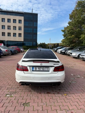 Снимка Mercedes-Benz E 350