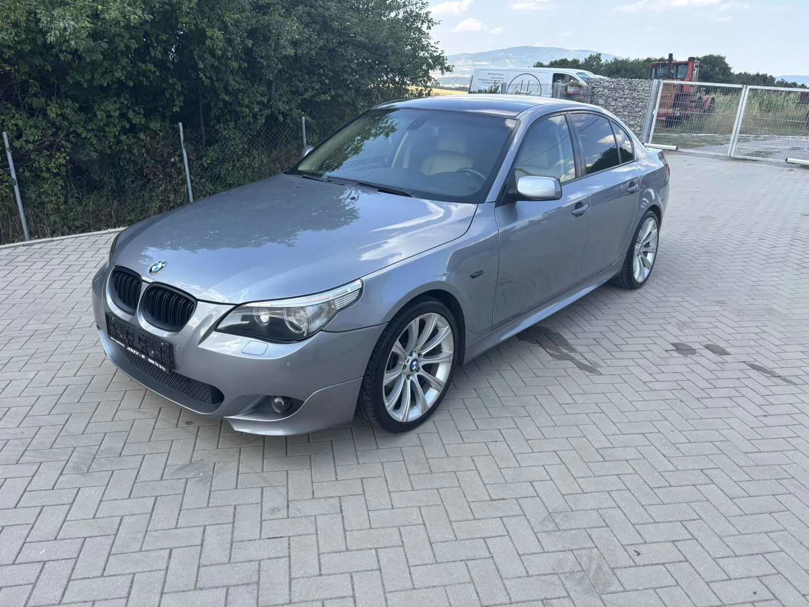BMW 530 530i М-Packet | Auto.bg — изображение 1 BMW 530 530i М-Packet | Auto.bg — изображение 1