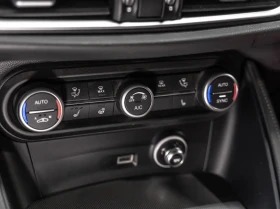 Alfa Romeo Stelvio 2022 Alfa Romeo Stelvio Veloce | Auto.bg — изображение 10 Alfa Romeo Stelvio 2022 Alfa Romeo Stelvio Veloce | Auto.bg — изображение 10