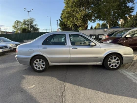 Снимка Lancia Lybra