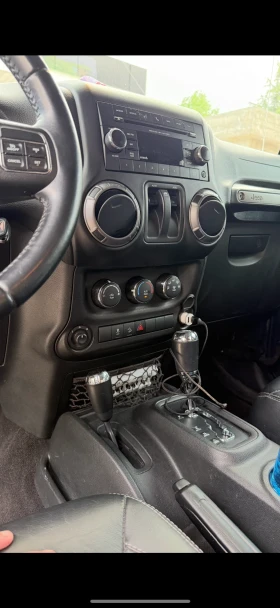Jeep Wrangler 3.6 - 31000 € / 60630.73 лв. - 46768701 8 | Car24.bg Jeep Wrangler 3.6 - 31000 € / 60630.73 лв. - 46768701 8