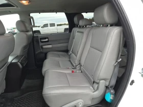 Toyota Sequoia undefined | Auto.bg — изображение 10 Toyota Sequoia undefined | Auto.bg — изображение 10