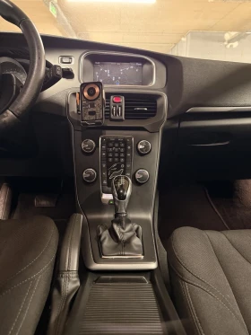Volvo V40 D2 - 18300 лв. / 9356.64 € - 10679733 9 | Car24.bg Volvo V40 D2 - 18300 лв. / 9356.64 € - 10679733 9