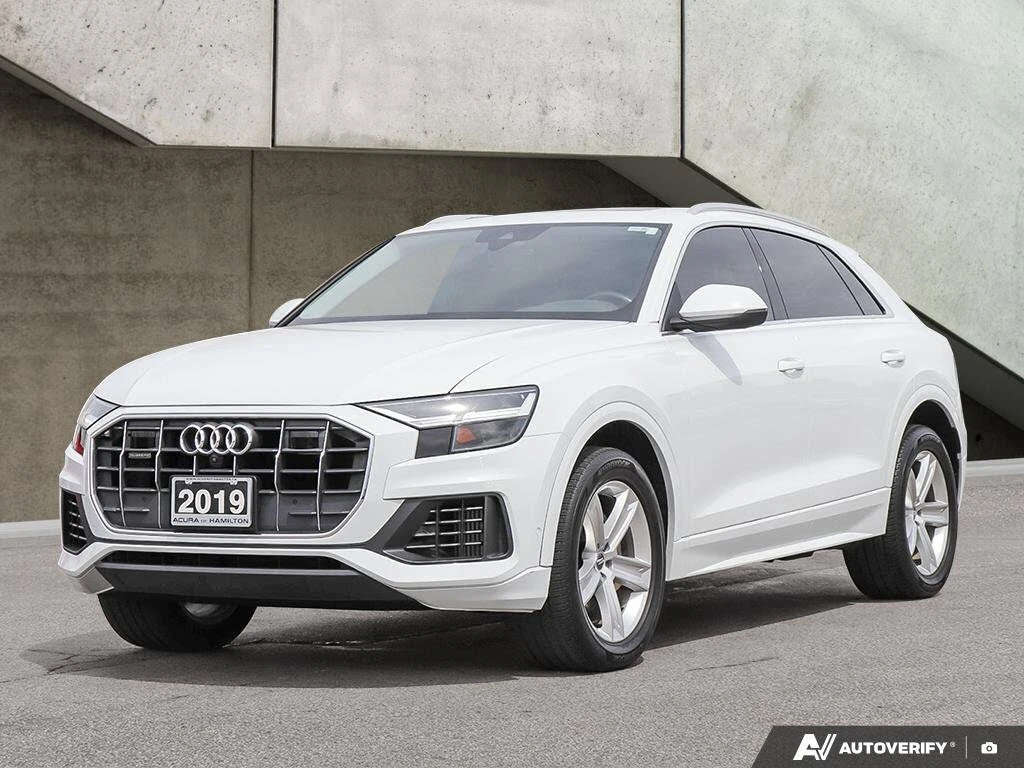 Audi Q8 55 TFSI Quattro Progressiv* DISTRONIC* 360* PANO* | Auto.bg — изображение 1 Audi Q8 55 TFSI Quattro Progressiv* DISTRONIC* 360* PANO* | Auto.bg — изображение 1