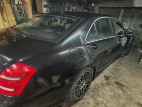 Mercedes-Benz S 350 S 350, 4Matic, Long, Facelift, 3xTV - 13000 € / 25425.79 лв. - 56260733 4 | Car24.bg Mercedes-Benz S 350 S 350, 4Matic, Long, Facelift, 3xTV - 13000 € / 25425.79 лв. - 56260733 4