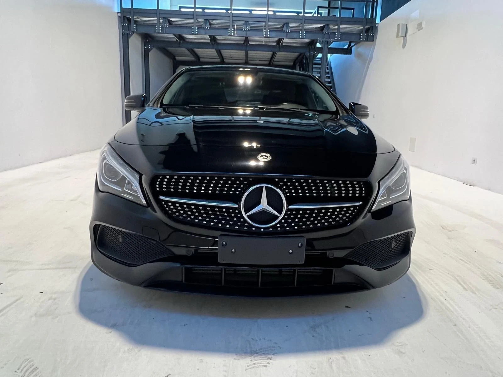 Mercedes-Benz CLA 220 AMG-PAKET, FACE, KAMERA - изображение 2 | Auto.bg Mercedes-Benz CLA 220 AMG-PAKET, FACE, KAMERA - изображение 2