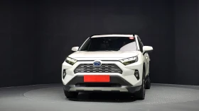 Toyota Rav4 2, 5 Limited Hybrid AWD | Auto.bg — изображение 3 Toyota Rav4 2, 5 Limited Hybrid AWD | Auto.bg — изображение 3