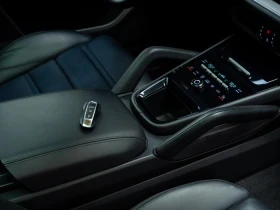 Porsche Cayenne E-HYBRID* BOSE* 360* PANO* | Auto.bg — изображение 11 Porsche Cayenne E-HYBRID* BOSE* 360* PANO* | Auto.bg — изображение 11