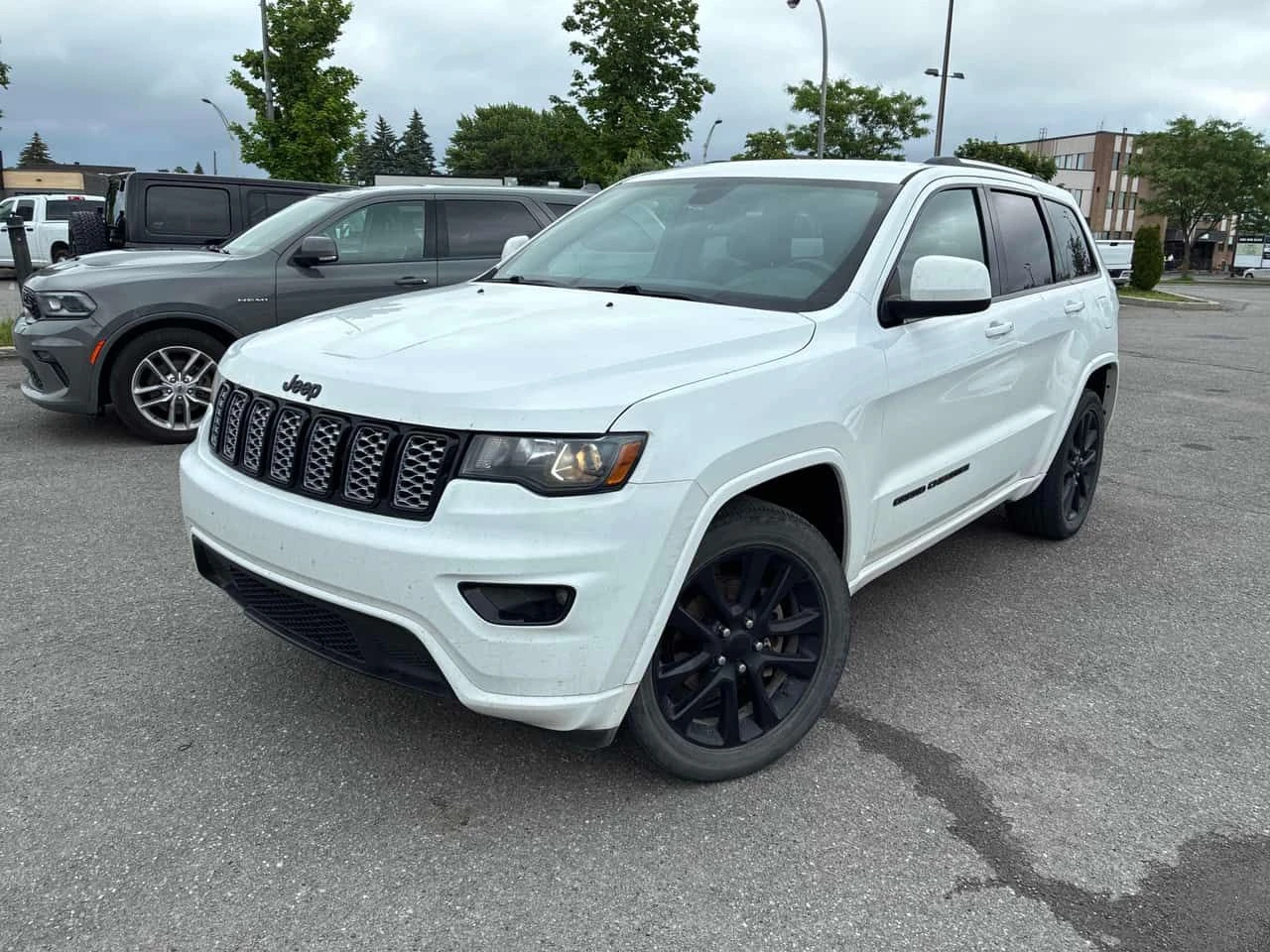Jeep Grand cherokee * Altitude * CARFAX * ЦЕНА ДО БГ | Auto.bg — изображение 1 Jeep Grand cherokee * Altitude * CARFAX * ЦЕНА ДО БГ | Auto.bg — изображение 1