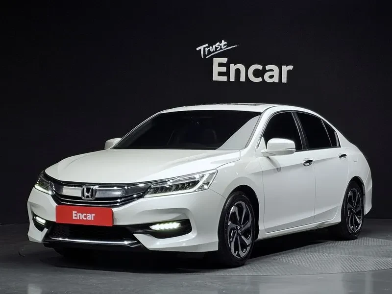 Honda Accord 2.4 9Th Gen - 12186 € - 40961756 1 | Car24.bg Honda Accord 2.4 9Th Gen - 12186 € - 40961756 1