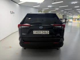 Toyota Rav4 Hybrid/ КОЖА/ ПОДГРЕВ/ ШИБЕДАХ/ КАМЕРА/ТЕМПОМАТ | Auto.bg — изображение 6 Toyota Rav4 Hybrid/ КОЖА/ ПОДГРЕВ/ ШИБЕДАХ/ КАМЕРА/ТЕМПОМАТ | Auto.bg — изображение 6