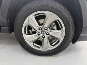 Toyota Rav4 Hybrid/ КОЖА/ ПОДГРЕВ/ ШИБЕДАХ/ КАМЕРА/ТЕМПОМАТ | Auto.bg — изображение 9 Toyota Rav4 Hybrid/ КОЖА/ ПОДГРЕВ/ ШИБЕДАХ/ КАМЕРА/ТЕМПОМАТ | Auto.bg — изображение 9