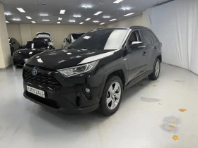 Toyota Rav4 Hybrid/ КОЖА/ ПОДГРЕВ/ ШИБЕДАХ/ КАМЕРА/ТЕМПОМАТ | Auto.bg — изображение 2 Toyota Rav4 Hybrid/ КОЖА/ ПОДГРЕВ/ ШИБЕДАХ/ КАМЕРА/ТЕМПОМАТ | Auto.bg — изображение 2