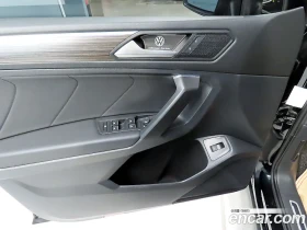 VW Tiguan PRESTIGE | Auto.bg — изображение 13 VW Tiguan PRESTIGE | Auto.bg — изображение 13