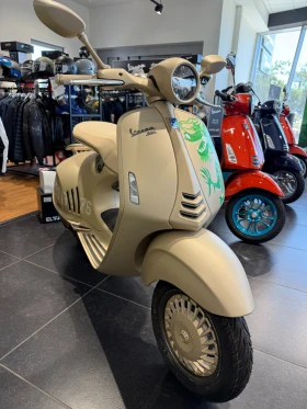 Vespa 125 946 Dragon