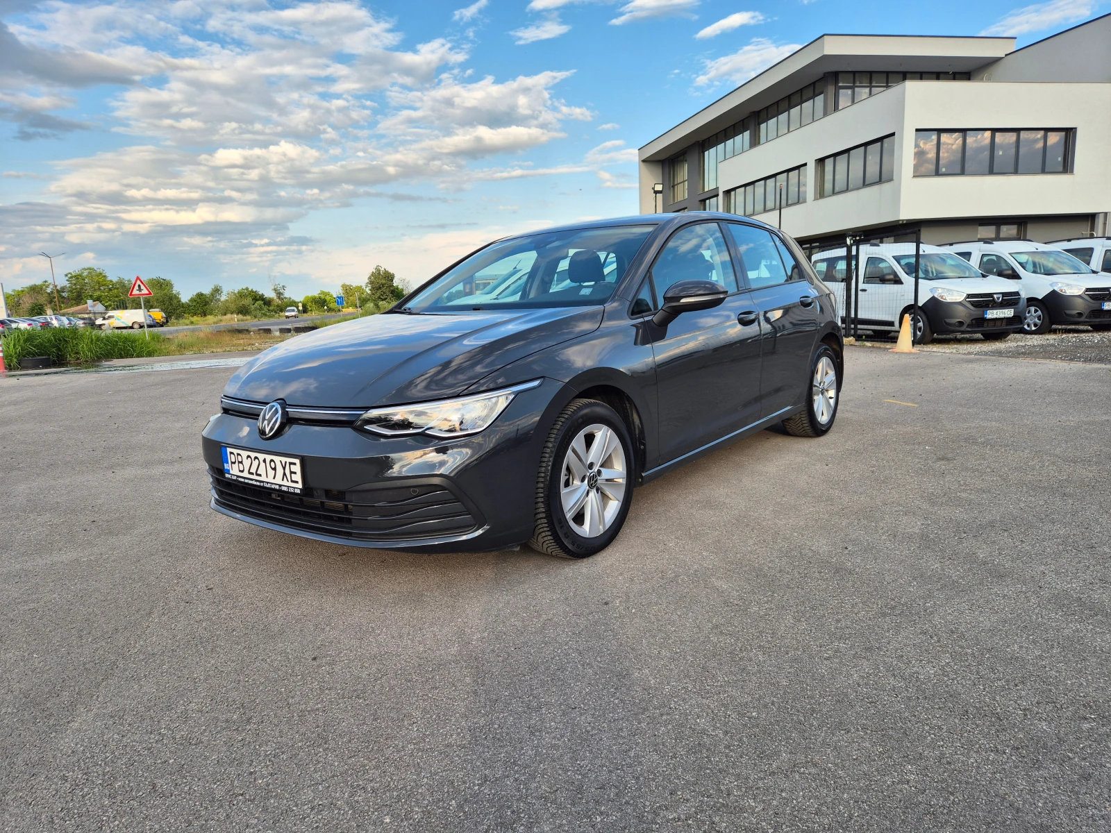 VW Golf 1.5 E-TSI 150кс А/Т | Auto.bg — изображение 1 VW Golf 1.5 E-TSI 150кс А/Т | Auto.bg — изображение 1
